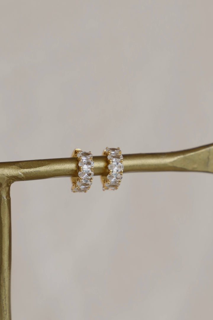 E1730G Gold Earrings-Cleo Huggies