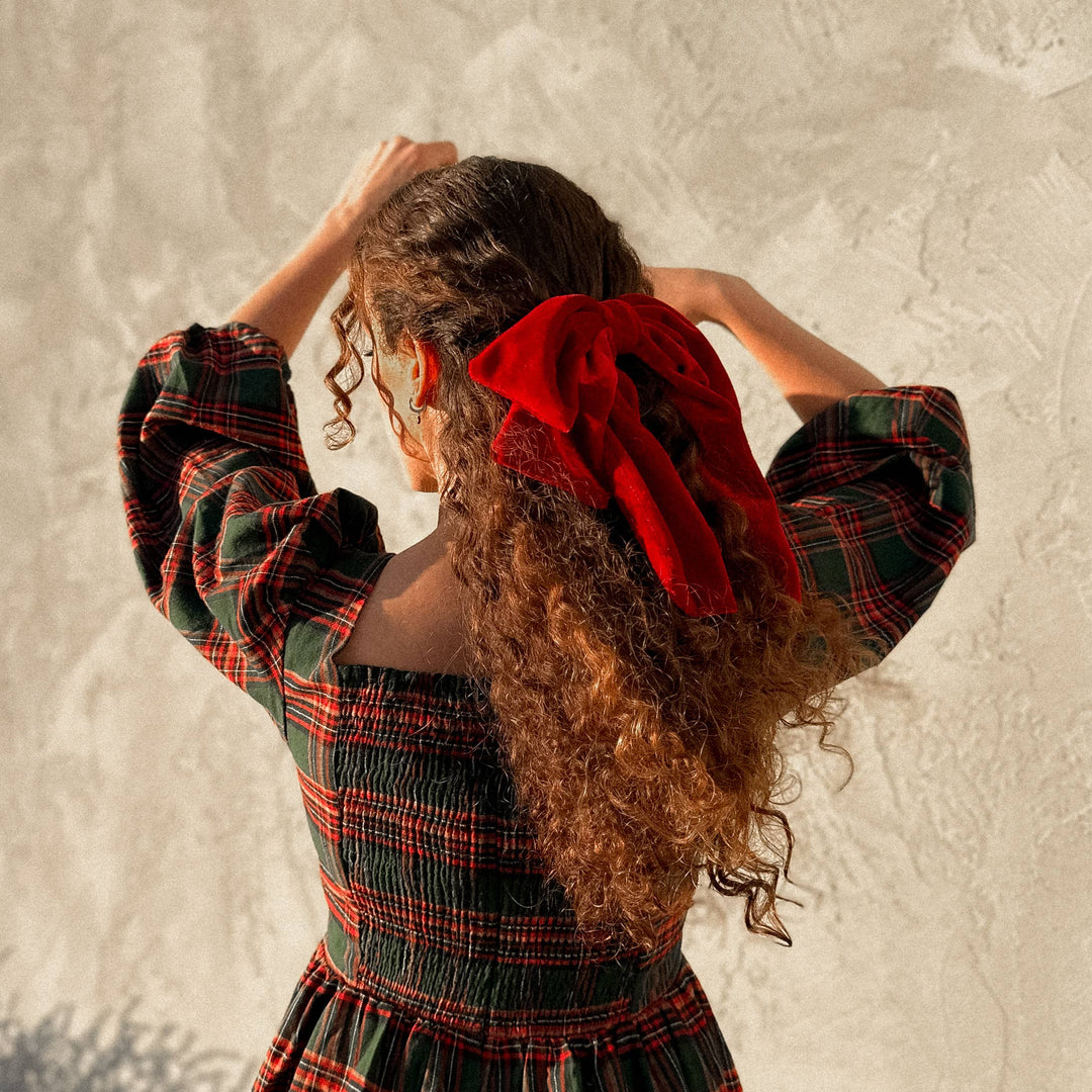 Big Velvet Bow: Red