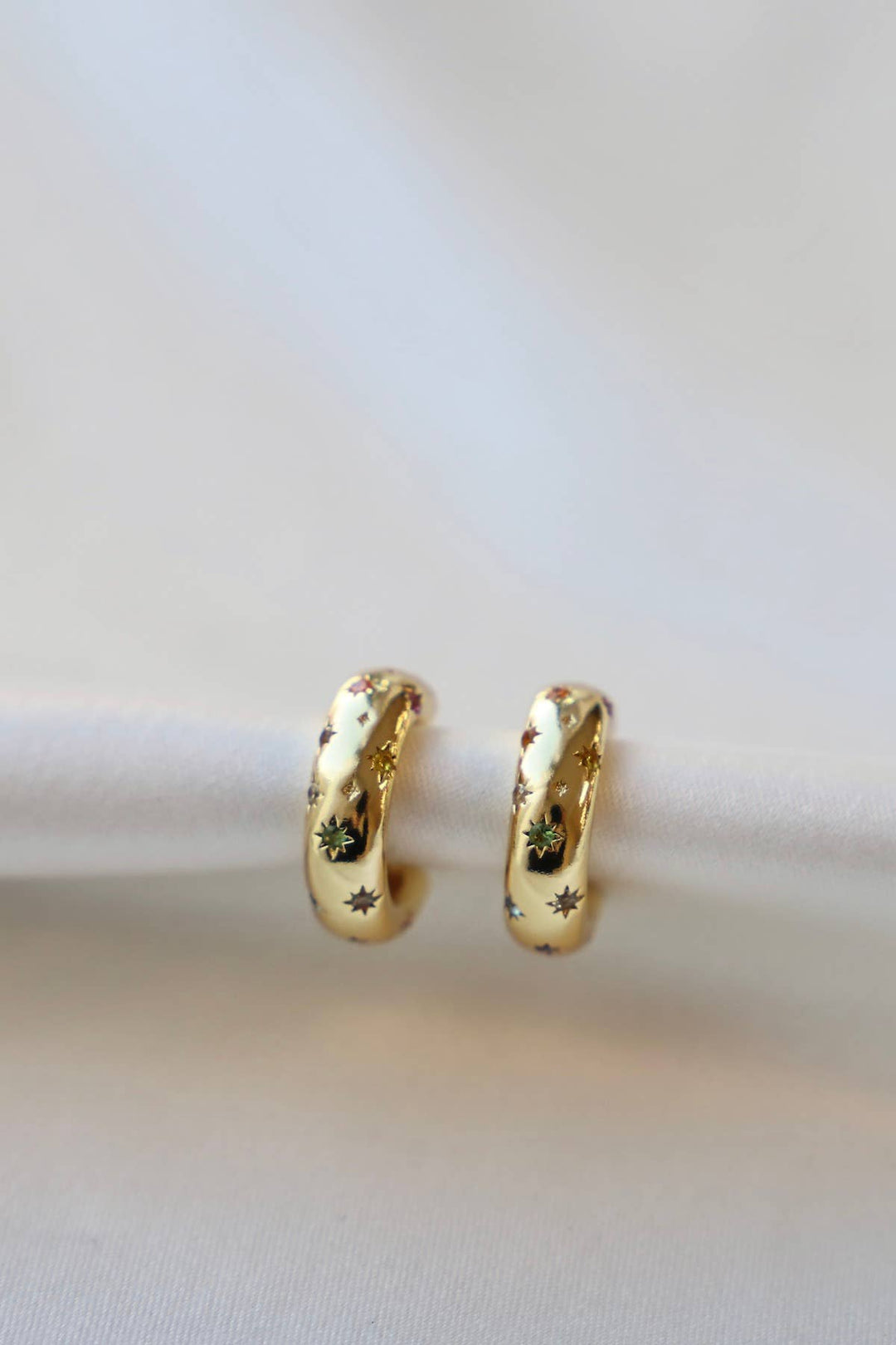 E1549G Gold Earrings-Penny CZ Star Hoop