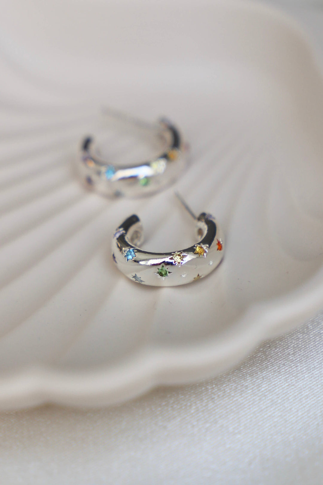 E1549G Gold Earrings-Penny CZ Star Hoop
