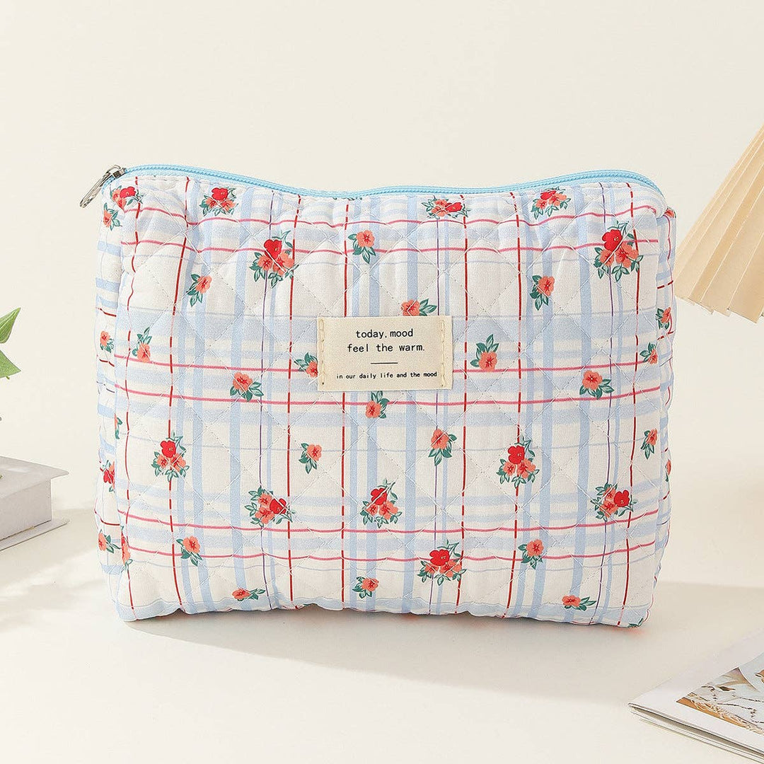 Midi Floral Print Quilted Cosmetic Bag DPB0118