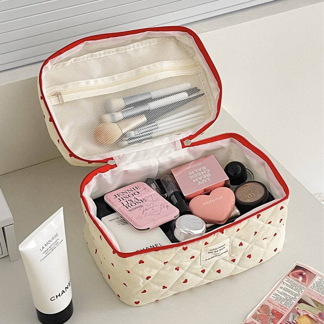 Red Heart Print Makeup Bags