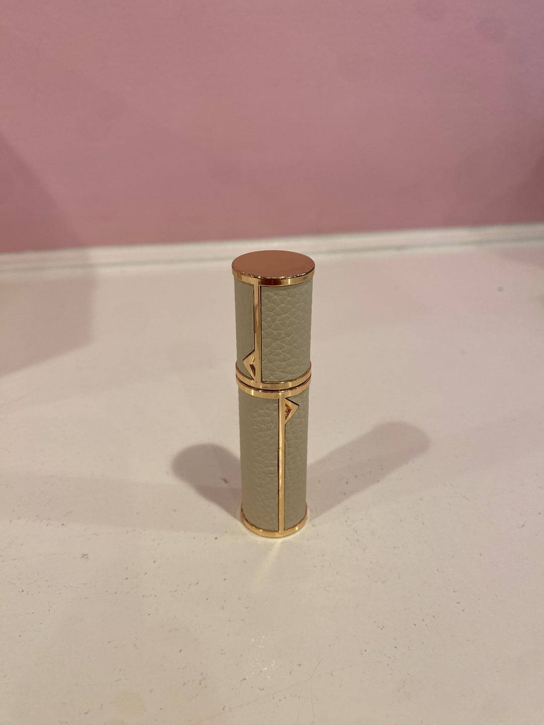 Small Gold Perfume Atomizer (Assorted Colors)