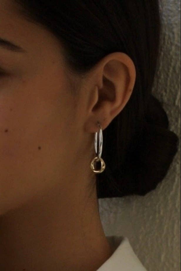 E1774 Earrings-Ligne Duo Hoops