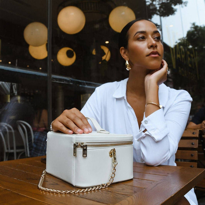 Jetsetter Train Case-Ecru Cream