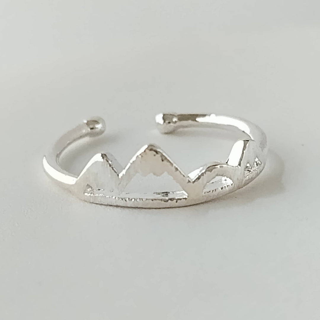 Tiny Mountain Ring, Wanderlust Ring: Rose gold