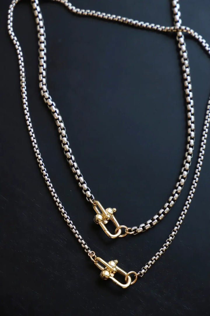CN1544 Silver Necklace-Box Chain Nova Round