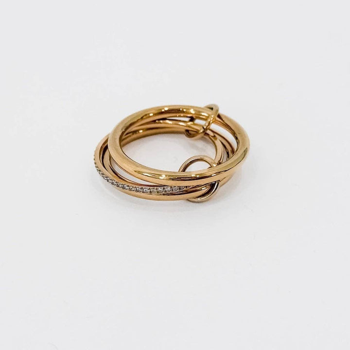 H2O Ring Layered In Diamonds