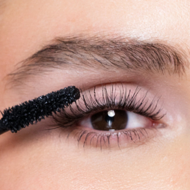 Mascara-Dramatic Lash
